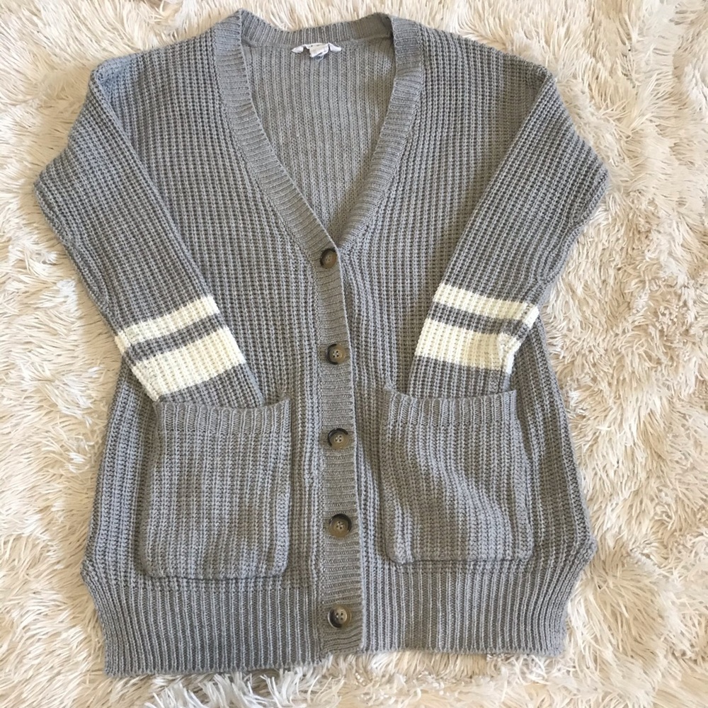 5/$20 Knit Cardigan